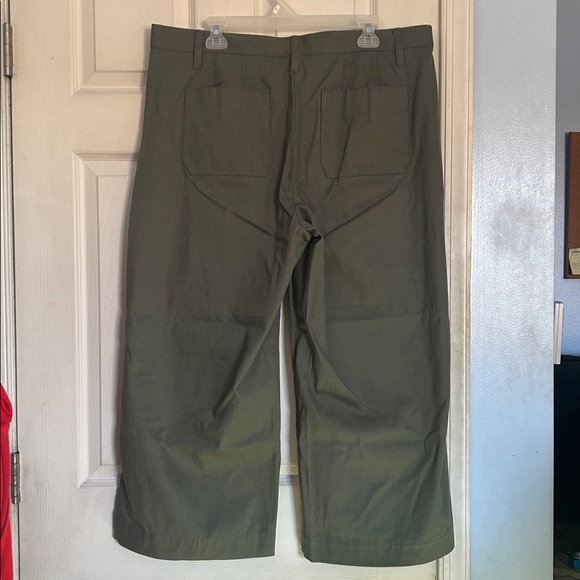 LOFT outlet olive green wide leg crop pants size 16 - Picture 2 of 4
